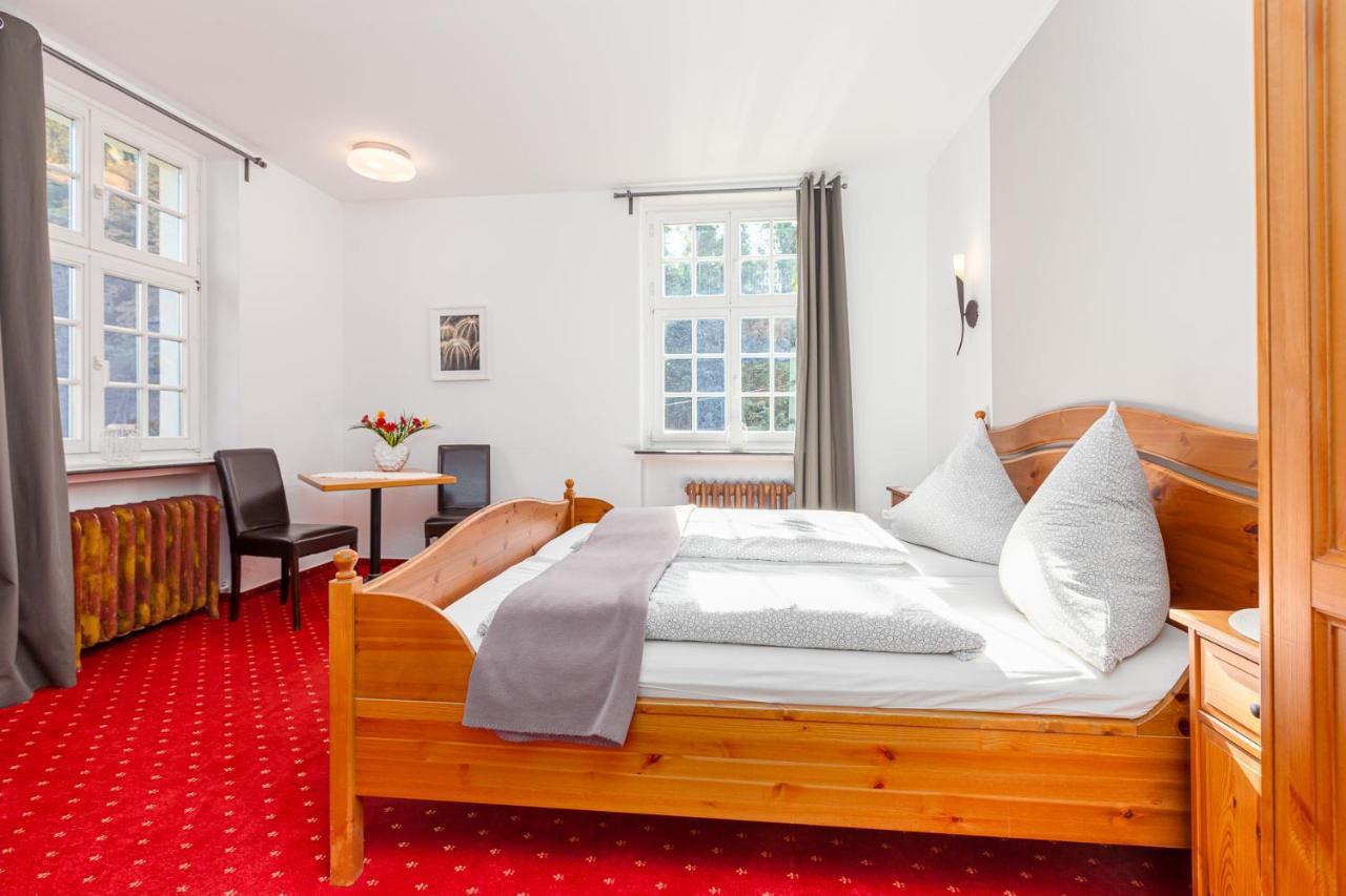 Gasthaus Und Hotel An Der Kost Hattingen Exterior photo